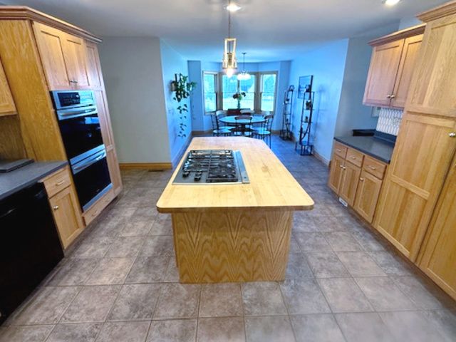 410 W Sangamon Street, Fisher, IL 61843