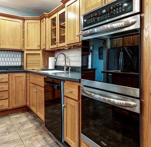 410 W Sangamon Street, Fisher, IL 61843