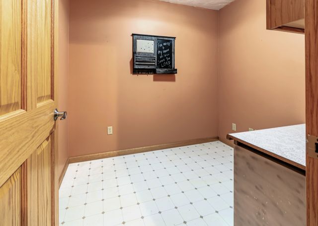 410 W Sangamon Street, Fisher, IL 61843