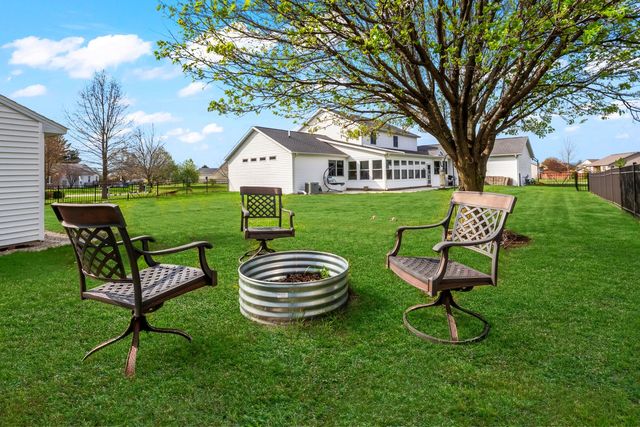 410 W Sangamon Street, Fisher, IL 61843