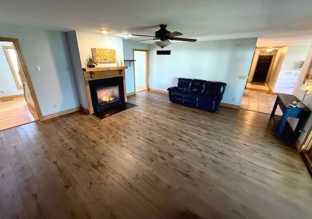 410 W Sangamon Street, Fisher, IL 61843