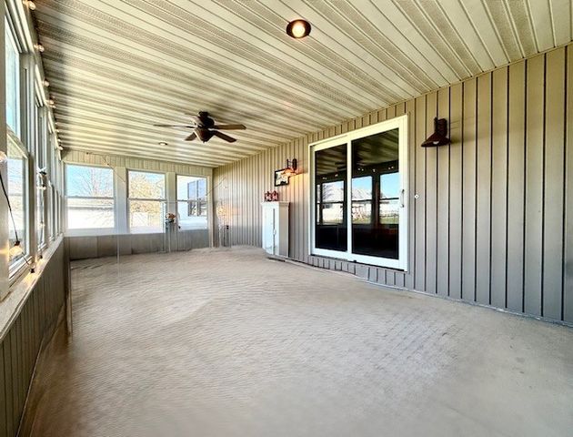 410 W Sangamon Street, Fisher, IL 61843