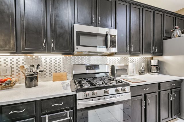 1702 Pinnacle Drive, Houston, TX 77339