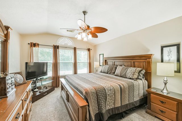 1702 Pinnacle Drive, Houston, TX 77339