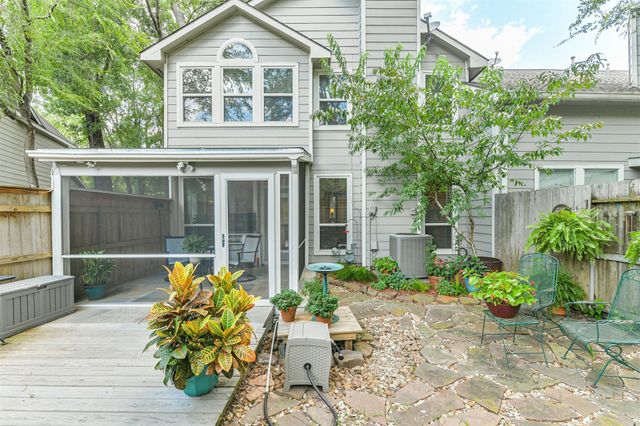 1702 Pinnacle Drive, Houston, TX 77339
