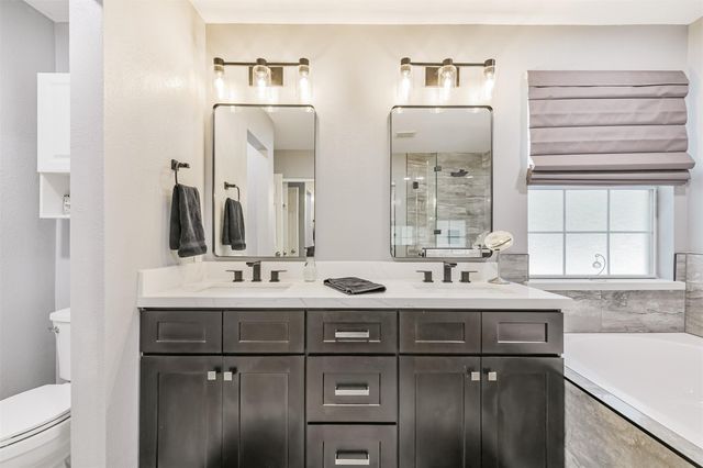 1702 Pinnacle Drive, Houston, TX 77339