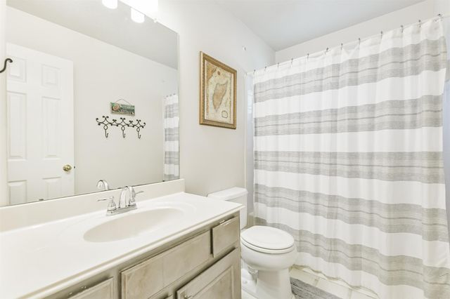 1702 Pinnacle Drive, Houston, TX 77339