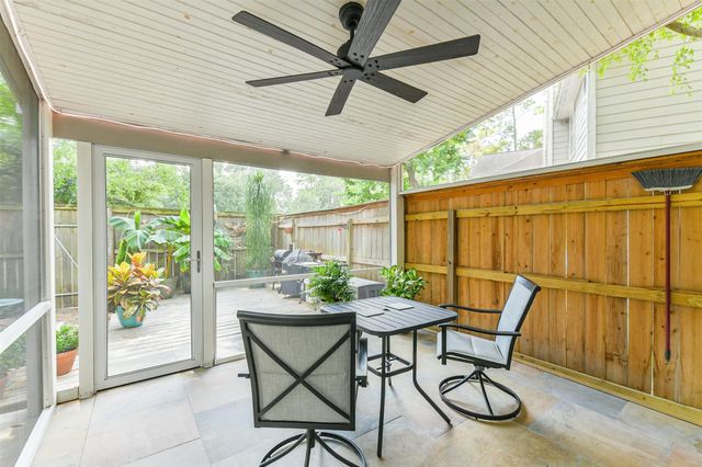 1702 Pinnacle Drive, Houston, TX 77339