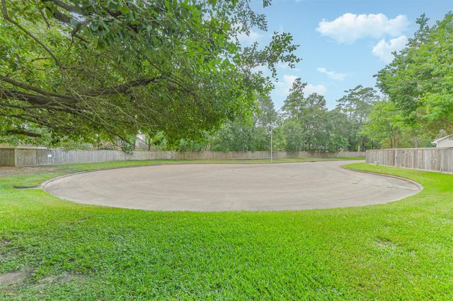 1702 Pinnacle Drive, Houston, TX 77339