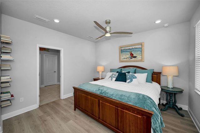 2458 MANGUM COURT, Sarasota, FL 34237