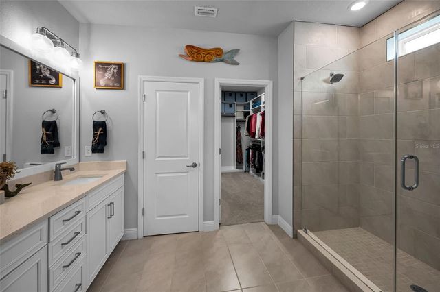 2458 MANGUM COURT, Sarasota, FL 34237
