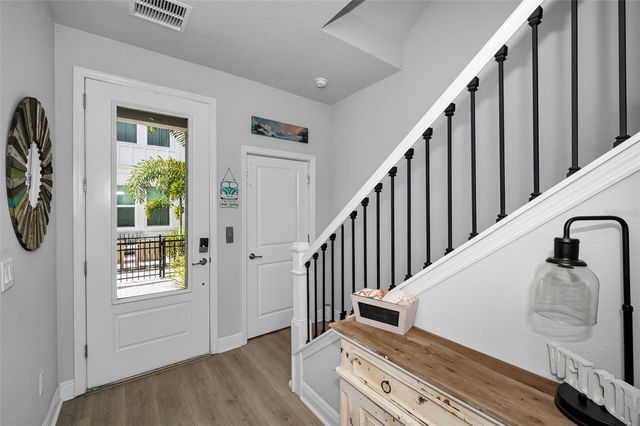2458 MANGUM COURT, Sarasota, FL 34237