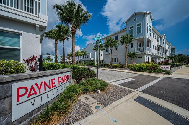2458 MANGUM COURT, Sarasota, FL 34237