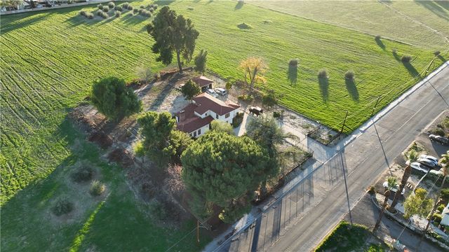 41699 Acacia Avenue, Hemet, CA 92544