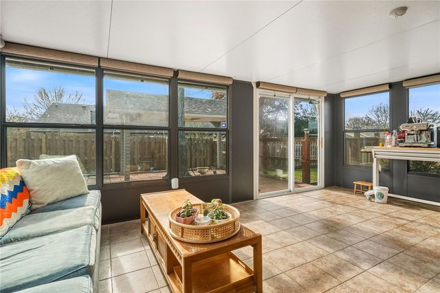 4391 W Chaparral Lane, Fayetteville, AR 72704