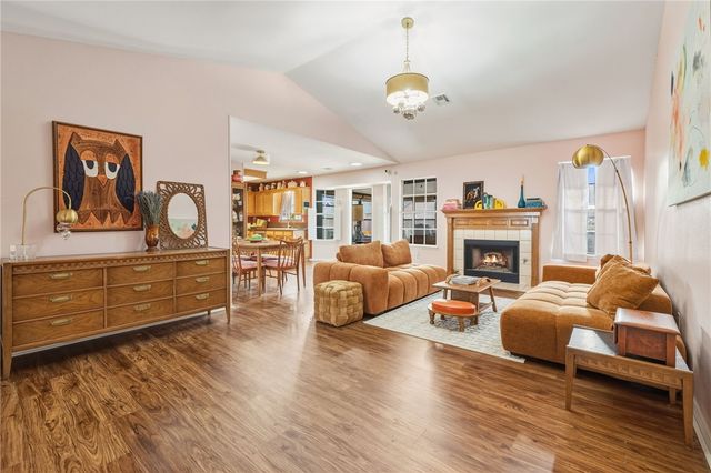 4391 W Chaparral Lane, Fayetteville, AR 72704