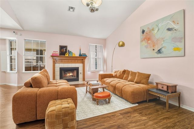 4391 W Chaparral Lane, Fayetteville, AR 72704