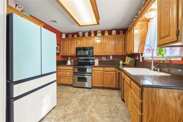 4391 W Chaparral Lane, Fayetteville, AR 72704