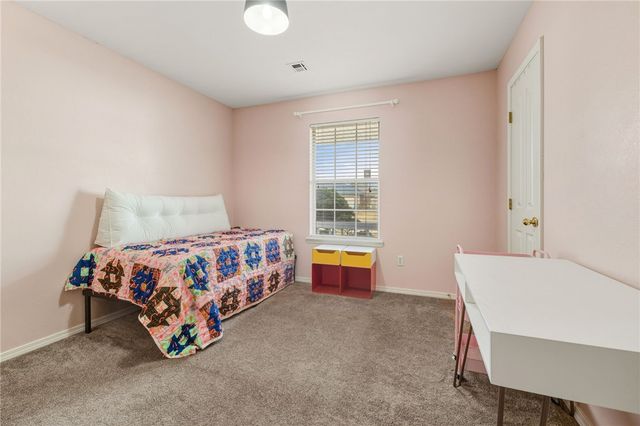 4391 W Chaparral Lane, Fayetteville, AR 72704