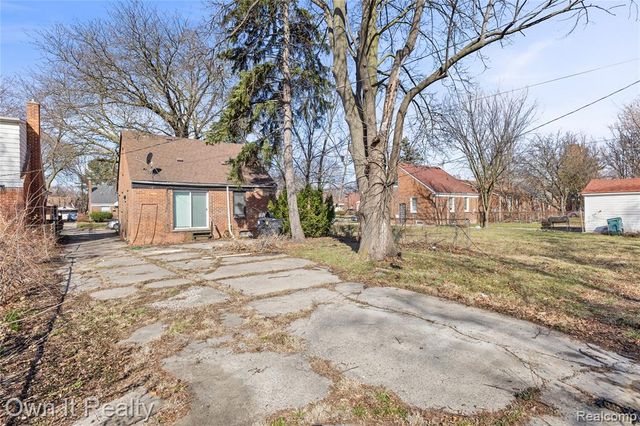 11658 Ashton Avenue, Detroit, MI 48228