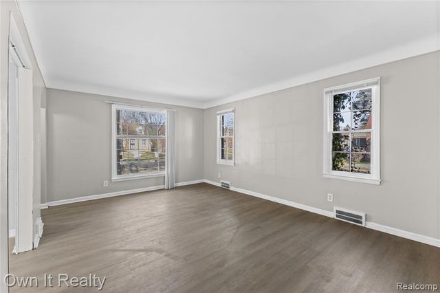 11658 Ashton Avenue, Detroit, MI 48228