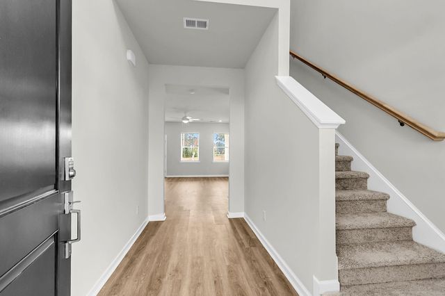 318 Clipper Court, Summerville, SC 29486