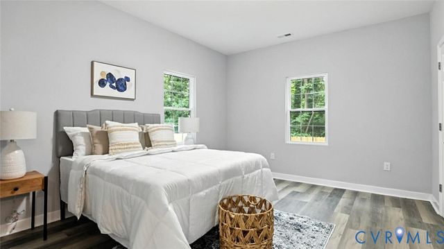 409 Mistletoe St, Petersburg, VA 23803