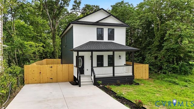 409 Mistletoe St, Petersburg, VA 23803