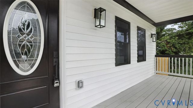 409 Mistletoe St, Petersburg, VA 23803