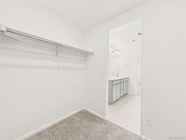 21646 E 59th Pl, Aurora, CO 80019