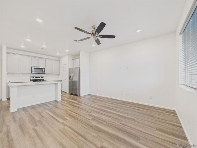 21646 E 59th Pl, Aurora, CO 80019