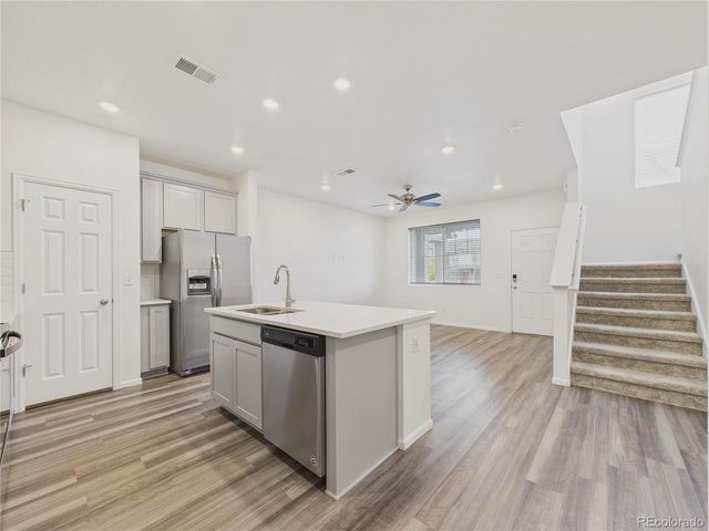 21646 E 59th Pl, Aurora, CO 80019