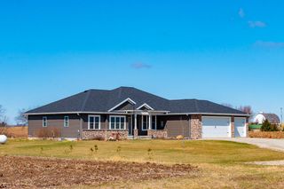 N9429 Horseshoe ROAD, Watertown, WI 53094