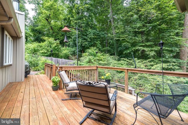 24 SPRINGTREE LN, Yardley, PA 19067