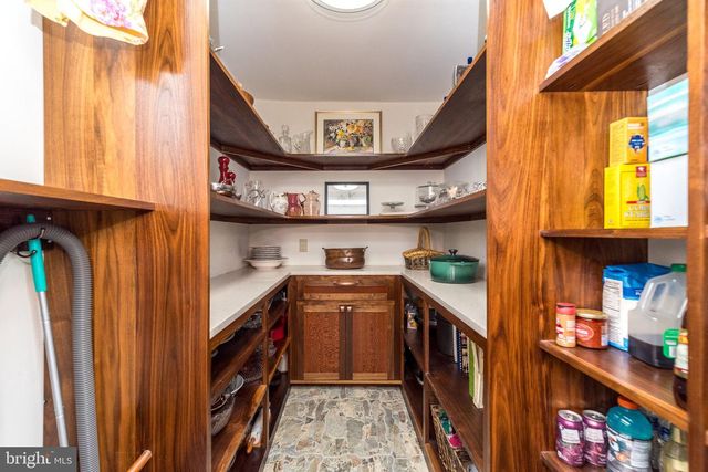 24 SPRINGTREE LN, Yardley, PA 19067