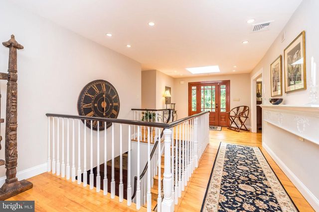 24 SPRINGTREE LN, Yardley, PA 19067