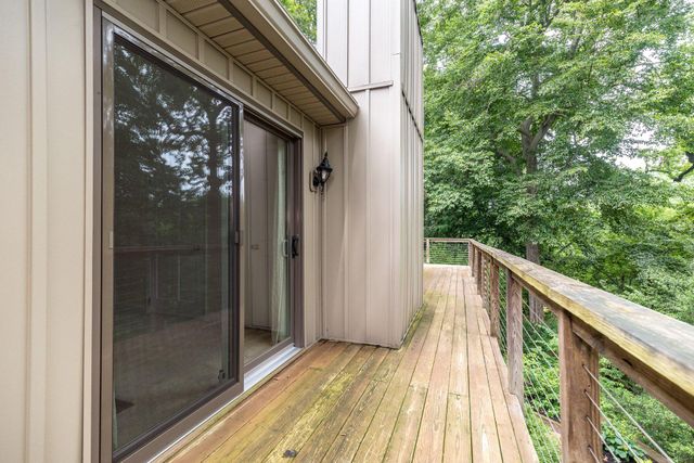 24 SPRINGTREE LN, Yardley, PA 19067