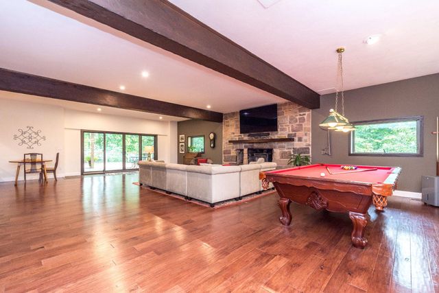 24 SPRINGTREE LN, Yardley, PA 19067
