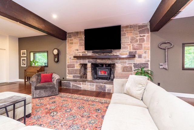 24 SPRINGTREE LN, Yardley, PA 19067