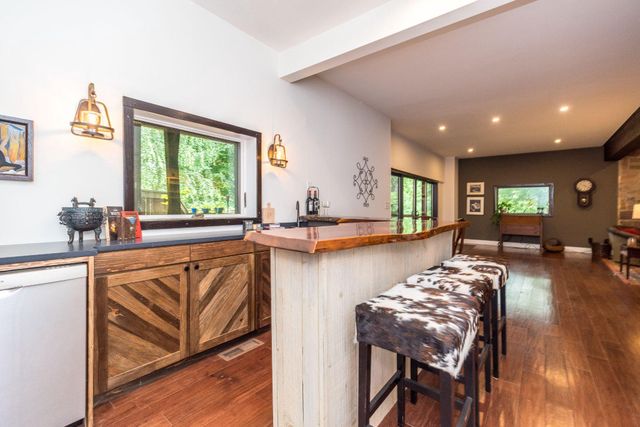 24 SPRINGTREE LN, Yardley, PA 19067