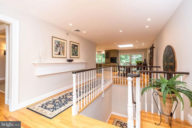 24 SPRINGTREE LN, Yardley, PA 19067