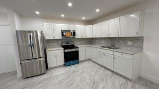 2251 NW 48th Ter 214, Lauderhill, FL 33313