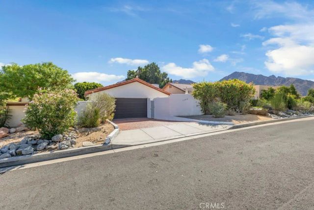 52810 Avenida Herrera, La Quinta, CA 92253