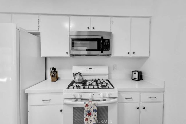 52810 Avenida Herrera, La Quinta, CA 92253