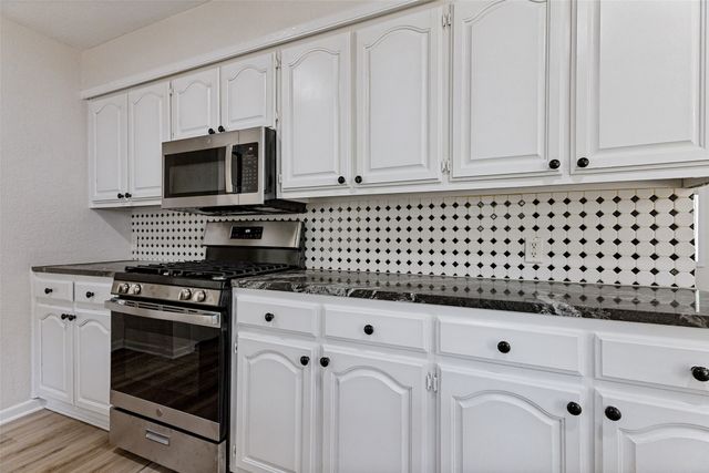 3074 W Highway 114, Paradise, TX 76073