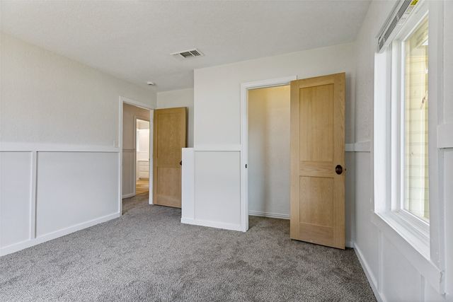 3074 W Highway 114, Paradise, TX 76073