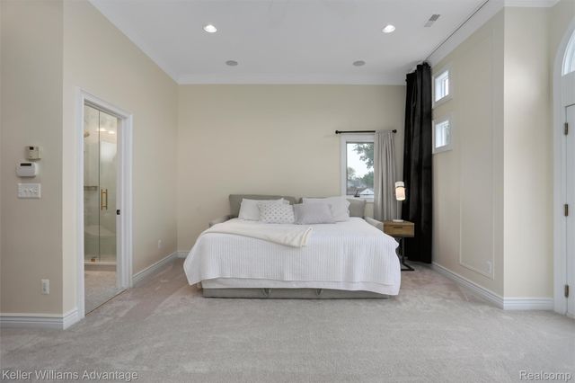 2182 Park Circle, Keego Harbor, MI 48320