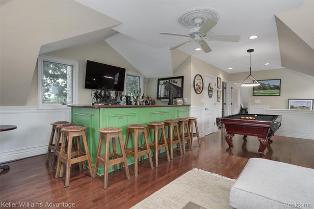 2182 Park Circle, Keego Harbor, MI 48320