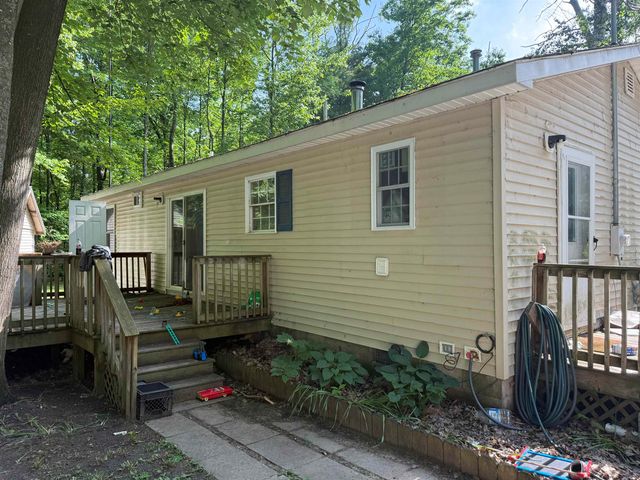 5911 Jackson Avenue, Lake, MI 48632