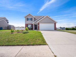 2693 Stonecrop Road, Huntertown, IN 46748